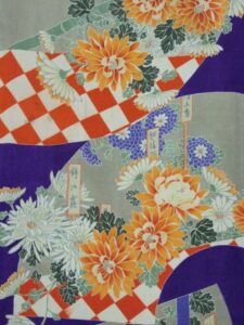 地紙に菊【縮緬　長着】