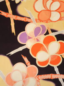 竹に梅の花　縮緬　長着